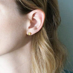 Aretes Empoderamiento Dorado