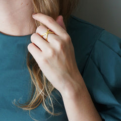 Anillo Infinito Dorado